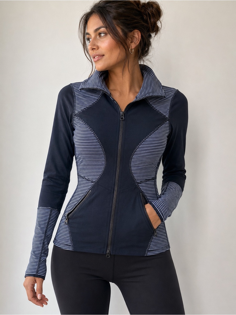 Zella Zeltek Ultimate Stretch Zip Jacket XS Black Gray Stripe Thumbholes